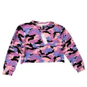 Kyerivs Women’s Sz Large Pink Purple Blue Camoflauge Cropped Crewneck Sweatshirt